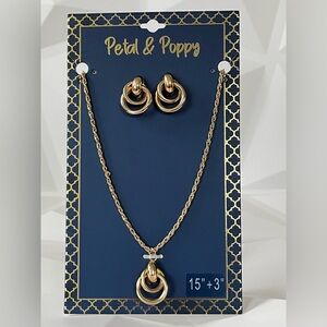 Gold tone double circle necklace and earring set